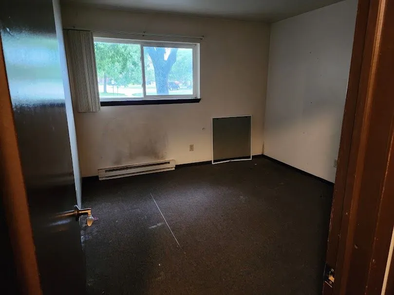 Apartment+Cleanout+After+00333-1920w